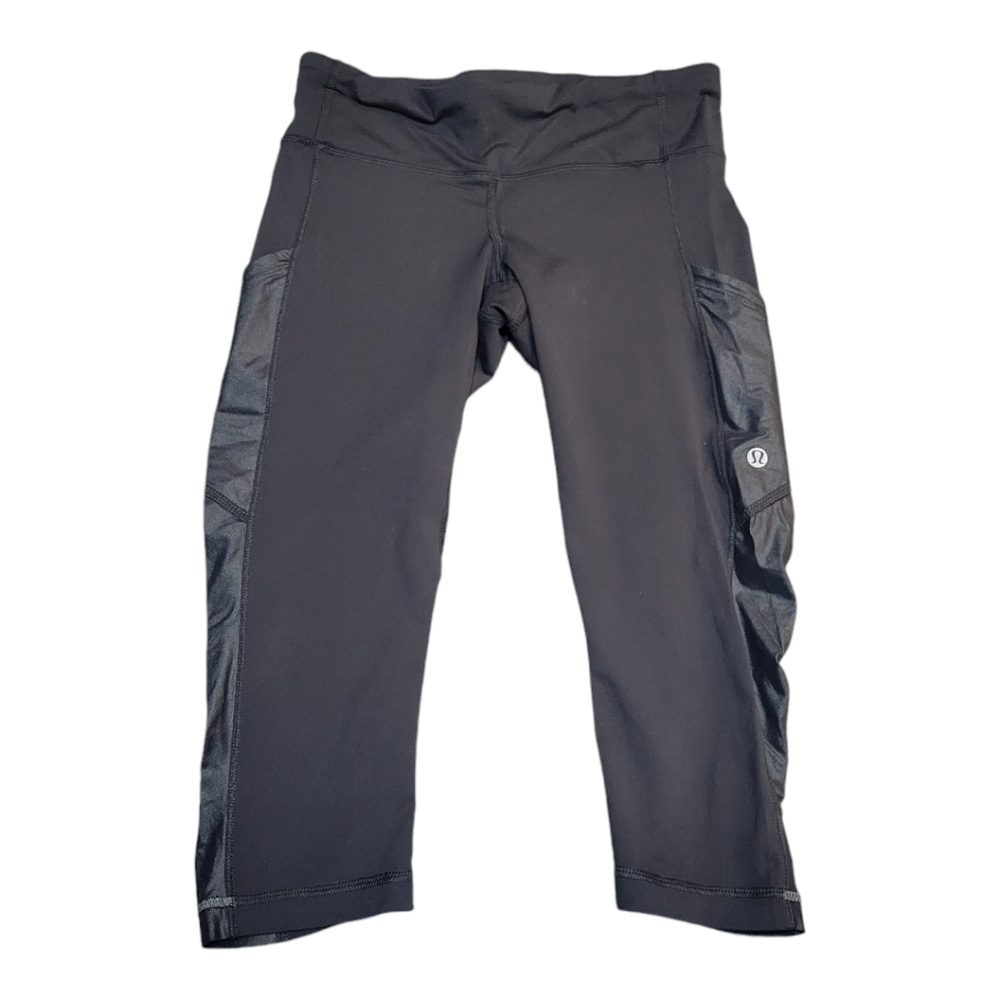 Lululemon Cut The Crop Capri Mesh Leggings Black‎ In Size 4